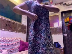 Arsch, Selbstgemacht, Nackt, Natürlichen titten, Pov, Weibliche ejakulation, Sich ausziehen, Titten