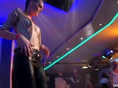 Pop, Interraciaal, Lesbisch, Orgie, Feest, Douche, Swinger, Nat