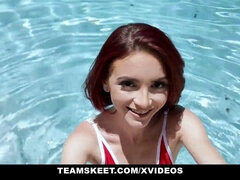 Culo grande, Estilo perrito, Hd, Al aire libre, Pequeña, Pelirrojo, Flaco, Adolescente