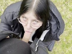 アスtoマウス, ぽっちゃり, デカ尻, カップル, ドイツ人, 淫乱熟女, アウトドア, オマンコ