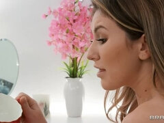 Blasen, Hundestellung, Hardcore, Lecken, Masturbation, Natürlichen titten, Muschi, Weibliche ejakulation