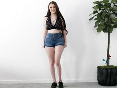 Mooie dikke vrouwen, Grote mammen, Pijpbeurt, Hondjeshouding, Handbeurt, Natuurlijke tieten, Strippen, Tiener