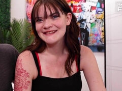 Leie, Arsch, Grosser arsch, Grosse titten, Hundestellung, Frau, Natürlichen titten, Jungendliche (18+)