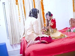 デカ尻, 茶髪の, 捕まる, イく瞬間, 手コキする, 自家製, インド人, 熟年