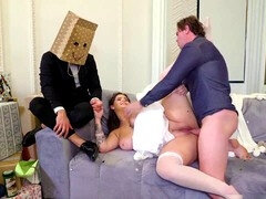 Grosse titten, Gehörnter ehemann, Spermaladung, Tschechisch, Hochzeit