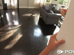 Amerikaans, Hakken, Masturbatie, Geld, Rijden, Geschoren, Plagen, Tieten likken