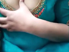 Tetas grandes, Vestido, Indio