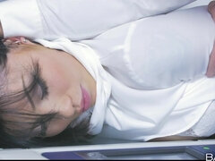 Asiatique, Nana, Blonde, En levrette, Érotique, Européenne, Faciale, Jarretelles