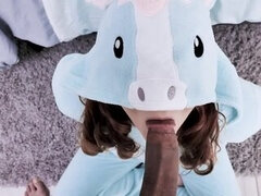 Gros seins, En levrette, Faciale, Fétiche, Léchez, Réalité, Rousse roux, Nénés