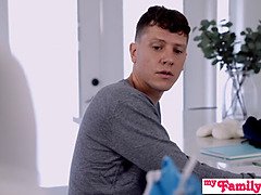 Stepbro can't resist Rissa May's deepthroating skills & lust for snowcream