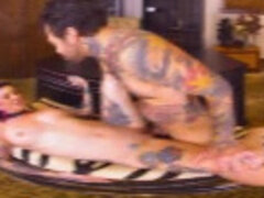 Morena, Tetas naturales