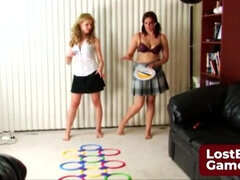 Gros seins, Blonde, Hd, Lesbienne, Nue  à poil, Se déshabiller, Dénudage, Adolescente