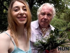 18 jaar, Pijpbeurt, Man die toekijkt, Hondjeshouding, Hd, Verleid, Mager, Tieten likken