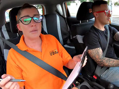 18 jaar, Grote mammen, Pijpbeurt, Auto, Handbeurt, Openbaar, Student, Tiener