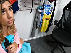 Grosse titten, Blasen, Geschnappt, Besamung, Spermaladung, Süss, Behaart, Polizei
