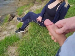 Masturbate off a pipe near a stranger dame in public