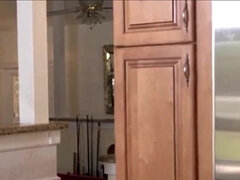 Tussi, Grosser arsch, Besamung, Deutsch, Hardcore, Hotel, Muschi, Sohn