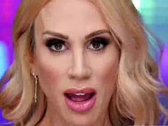 Asiático, Tetas grandes, Mamada, Corrida, Doble penetracion, Madres para coger, Dinero, Tetas