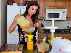 Chica, Verga grande, Tetas grandes, Bikini, Al aire libre, Pov, Realidad, Solo