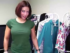 Grosser schwanz, Handjob, Latina, Reif, Milf, Mutti, Tätowierung, Titten