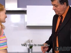 Минет, Крупный план, Рогоносцы, Папочка, Венгерки, Лизание, Деньги, Киски