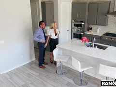 Cornudo, Tacones, Besar, Madres para coger, Mamá, Falda, Sexo soft, Esposa