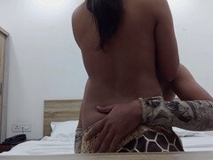 Gros cul, Couple, Tir de sperme, Hôtel, Indienne