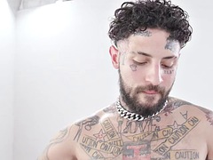 Oksel, Gevangen, Dubbele penetratie, Voeten, Fetisj, Handbeurt, Masseren, Zuigen