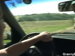 Schönheit, Blondine, Auto, Geile alte tussi, Reif, Milf, Realität, Stiefmutter