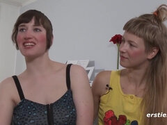 Amateur, Brunette brune, Gode, Allemand, Hd, Lesbienne, Nénés, Jouets