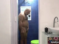 18 jahre, In den arsch, Arsch, Grosser arsch, Grosser schwanz, Riesig, Milf, Ehefrau