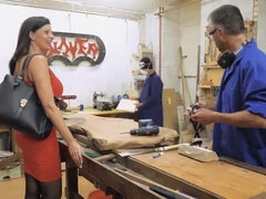 デカチン, フェラチオ, イく瞬間, チン, ダブル開発, 淫乱熟女, ストッキング, 三人