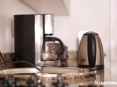 Belle grosse femme bgf, Gros cul, Gros seins, Plantureuse, Tir de sperme, Interracial, Seins naturels, Rousse roux