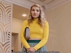 18 ans, Nana, Blonde, Sucer une bite, Petite amie, Hd, Russe, Jarretelles