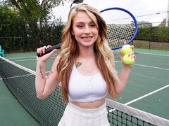 Culo grande, Verga grande, Rubia, Mamada, Estilo perrito, Interracial, Flaco, Adolescente