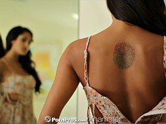 Большие сиськи, Блондинки, Брюнетки, Лесбиянка, Киски, Сиськи