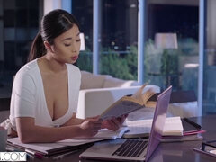 Asiatique, Cul, En levrette, Poilue, Branlette thaïlandaise, Seins naturels, Pénis, Adolescente