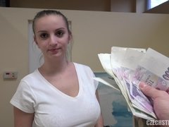 Tetas grandes, Gordita, Checa, Penetracion con dedos, Despelote, Sexo duro, Hd, Pov