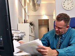 フェラチオ, 茶髪の, 爸, 顔射, フェティッシュ, 手コキする, オフィス, ティーン