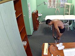 Amateur, Sucer une bite, Brunette brune, Hard, Massage, Infirmière, Chatte, Voyeur