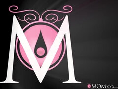 素人, 顔面騎乗, キス, レズビアン, なめる, 剃毛, 恥ずかしがりや, 締まりの良い