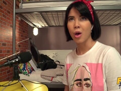 Aziatisch, Lieveling, Diep in de keel, Hardcore, Rijden, Douche, Tiener, Tieten likken