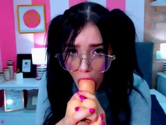 Минет, Брюнетки, Домашнее видео, Мастурбация, Развязные, Соло, Сиськи, Игрушки