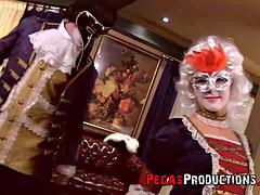 Lieveling, Grote mammen, Bruinharig, Rondborstig, Rijpe lesbienne, Moeder die ik wil neuken, Zoon, Tieten likken