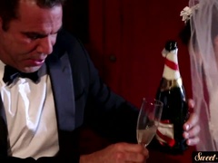 Brijd, Rondborstig, Sperma shot, Erotisch, Moeder die ik wil neuken, Stiefmoeder, Taboe, Bruiloft