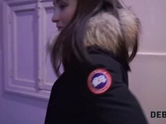 Gros cul, Gros seins, Sucer une bite, Brunette brune, Plantureuse, Couple, En levrette, Seins naturels