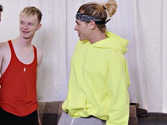 舐める尻, デカチン, 兄弟, イく瞬間, ゲイ, 手コキする, キス, ティーン