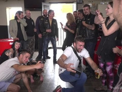 Sadomasochismus, Blasen, Füsse, Frau, Zierlich, Öffentlich, Bestrafung, Spanner