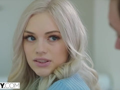 Beso negro, Rubia, Mamada, Corrida, Lencería, Estrella porno, Montar, Chorro
