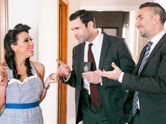 Arsch, Braunhaarige, Süss, Doppelpenetration, Milf, Mann mann frau, Flotter dreier, Titten